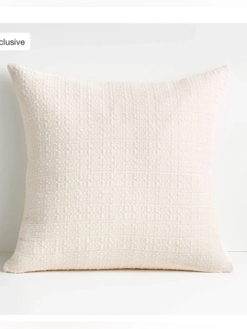 Crate & barrel Discontinued Bari pillow cover